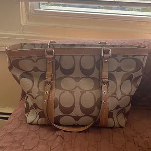 Coach bag authentic
